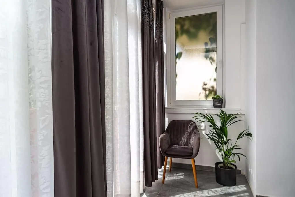 Apartment Luxury Modern Condo With Garden Near Old Town Zadar
